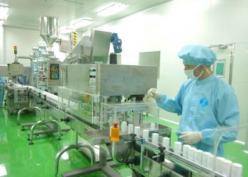Máy chiết xuất thảo dược được sử dụng trong ngành sản xuất Dược Phẩm